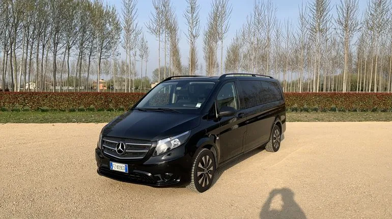 Mercedes V